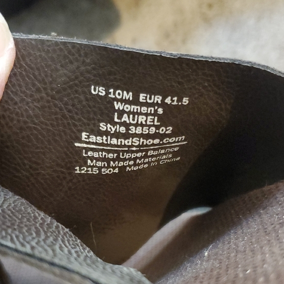 Eastland Dark Brown Leather Slides - Picture 5 of 5